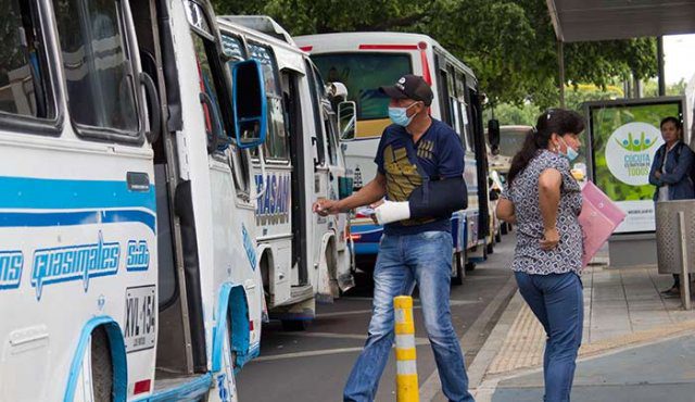 Sobrecupo en transporte público – Denuncias por incumplimiento de restricción