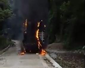 camión incendiado por no pagar extorsión