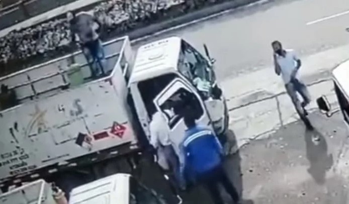 Capturado un hombre que trató robar un camión de cilindros de gas